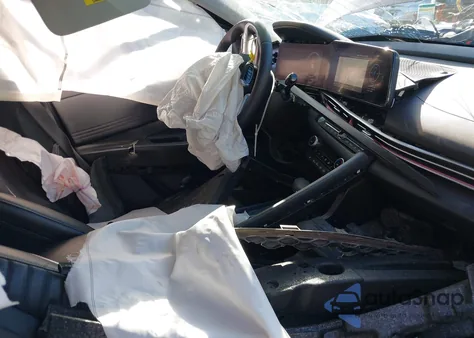 2021 Hyundai Elantra Limited z USA, uszkodzony, nr VIN KMHLP4AG0MU132469